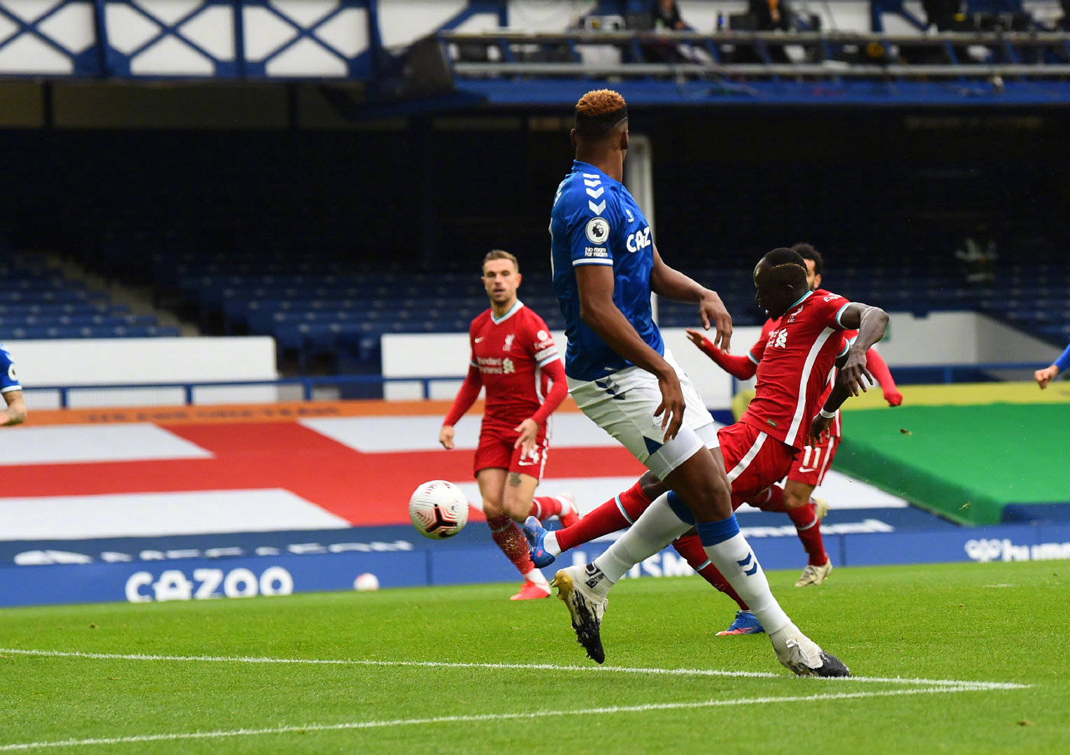 利马在进攻 利马在进攻